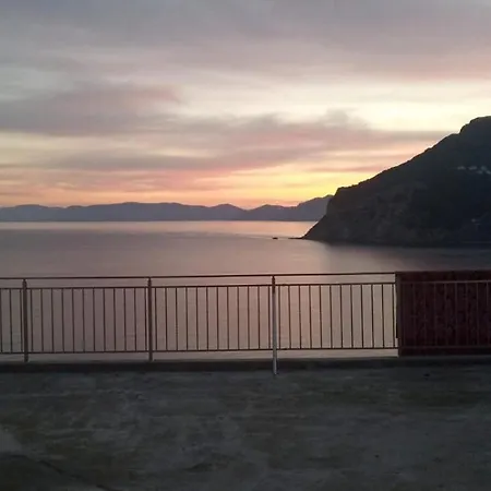 Affittacamere Waves Of Millos Città di Skopelos